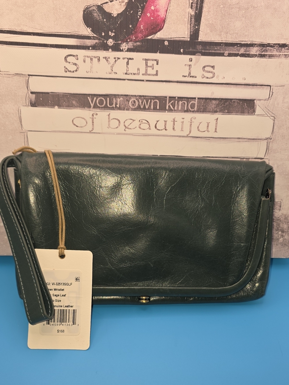 NWT HOBO Lauren Leather Wristlet Clutch Wallet Sage Leaf Green Orig $168